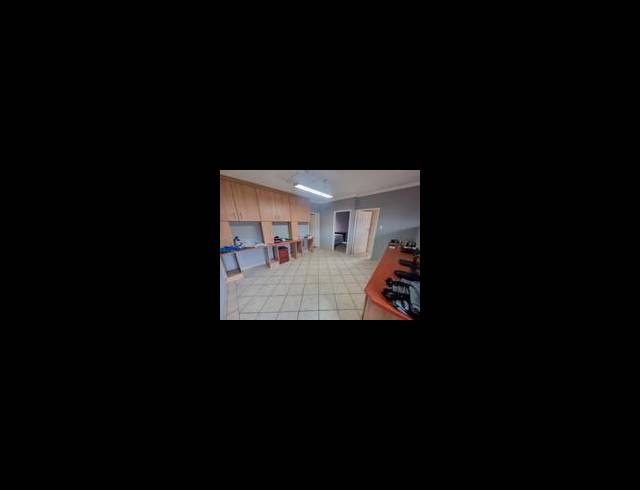 4 BEDROOM CLUSTER FOR SALE IN FLEURDAL